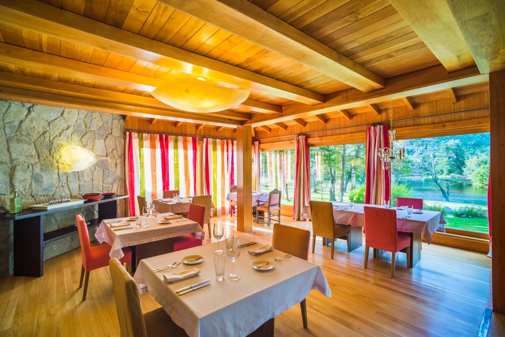 Rio Hermoso Hotel De Montaña San Martín de los Andes Exterior foto